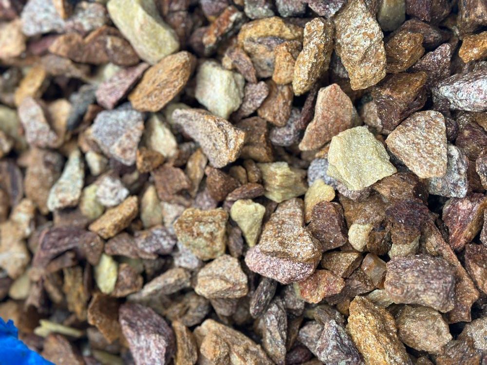 Златолит персиковый декоративная каменная крошка купить в Красноуфимске