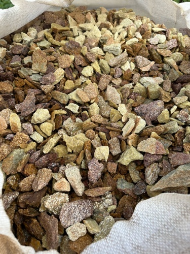 Златолит персиковый декоративная каменная крошка купить в Красноуфимске