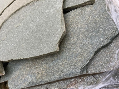 Плитняк златолит зелёный для цоколя, отмостки купить в Красноуфимске