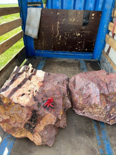 Ландшафтные глыбы красно-фиолетовые 200-1000 килограмм купить в Красноуфимске