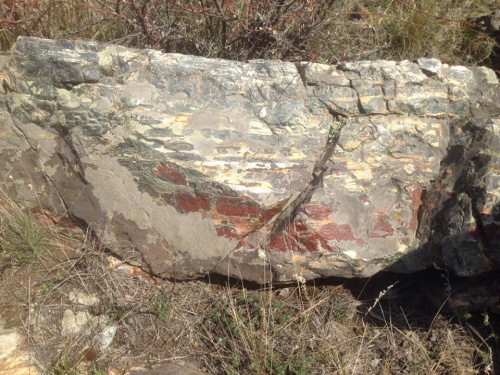 Гигантские зелёные валуны для ландшафтного дизайна весом более 5 тонн купить в Красноуфимске