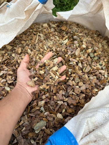 Златолит персиковый декоративная каменная крошка купить в Красноуфимске