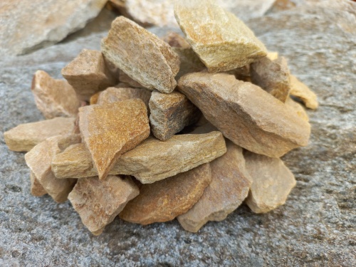 Златолит жёлтый декоративная каменная крошка купить в Красноуфимске